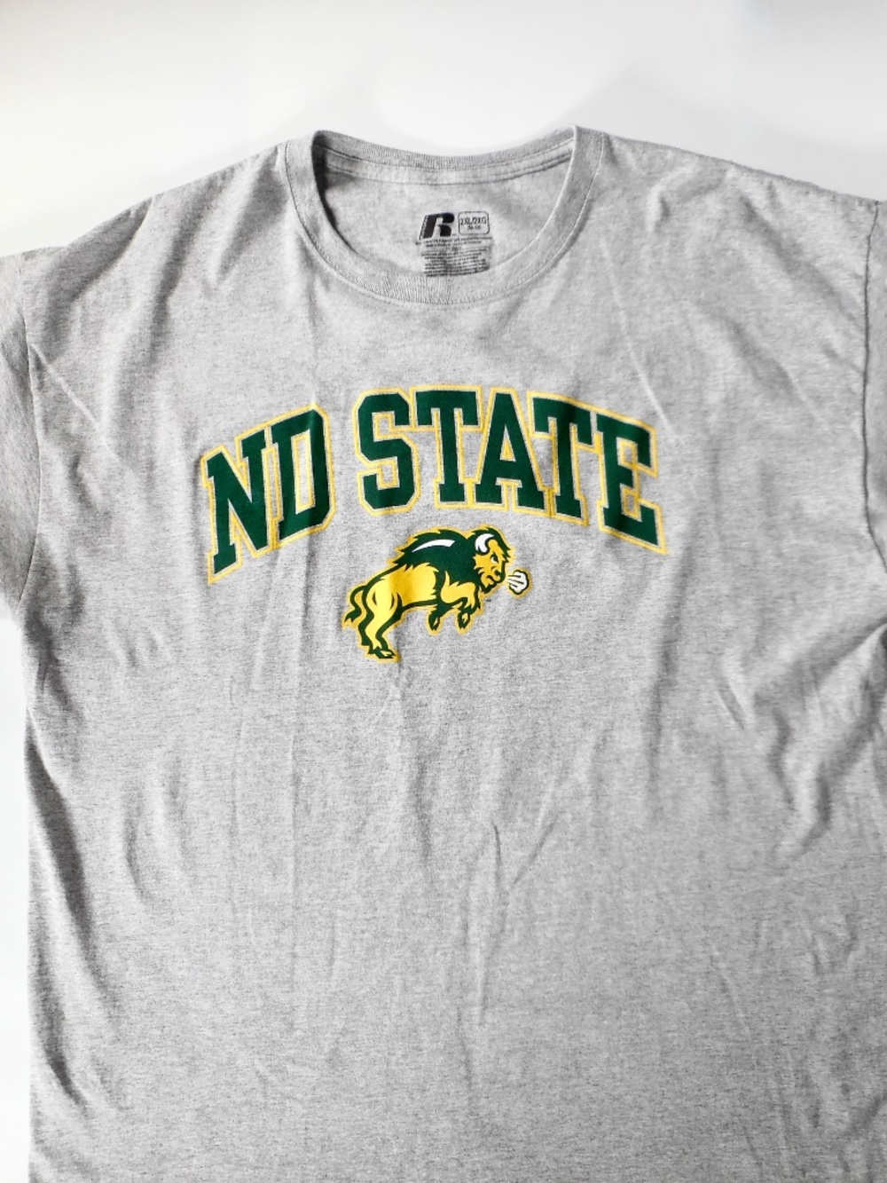Russell North Dakota State NDSU Logo Bison College Football Men 2XL Tshirt Gray